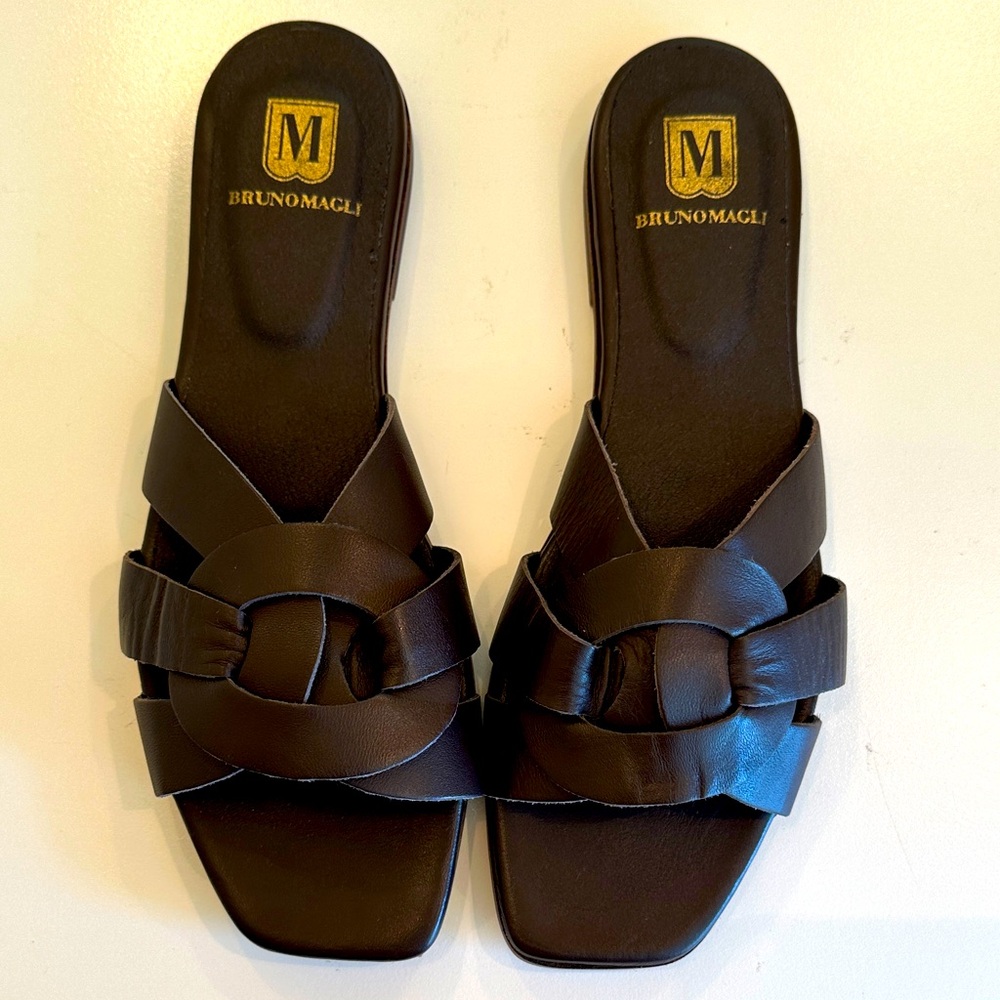 Bruno Magli Dark Brown Leather Slide Sandals. Size 38.5.